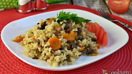 Рецепт тайского нешлифованного риса с грибами в мультиварке