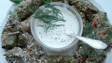 Рецепт долмы в виноградных листьях