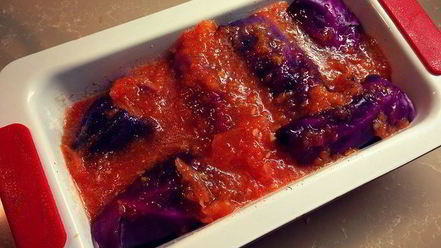 Рецепт голубцов из краснокочанной капусты с овощной начинкой