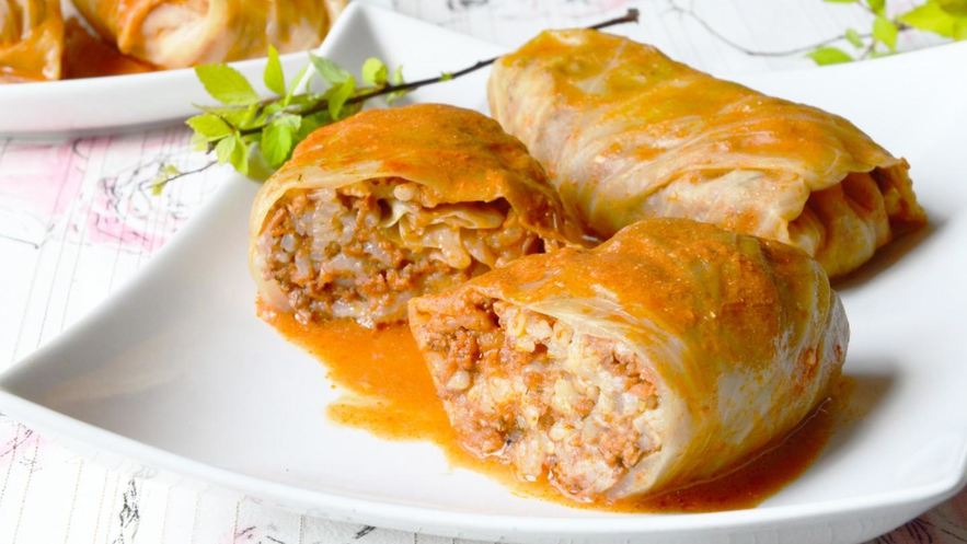 Рецепт голубцов с фаршем и рисом в кастрюле