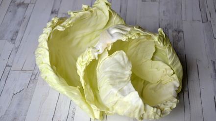 Рецепт голубцов с фаршем и рисом в кастрюле