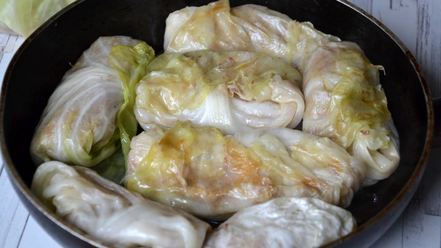 Рецепт голубцов с фаршем и рисом в кастрюле