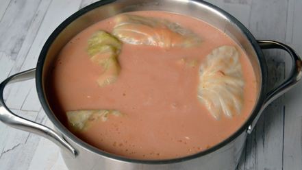 Рецепт голубцов с фаршем и рисом в кастрюле