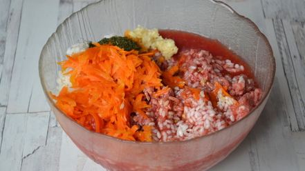 Рецепт голубцов с фаршем и рисом в кастрюле