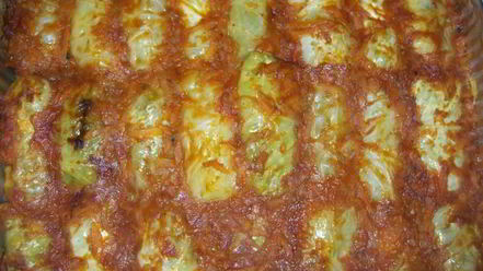 Рецепт голубцов в томатном сметанном соусе в духовке