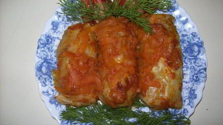 Рецепт голубцов в томатном сметанном соусе в духовке