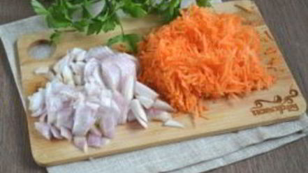 Рецепт ленивых голубцов под соусом