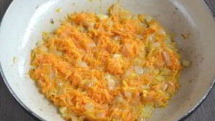 Рецепт ленивых голубцов под соусом