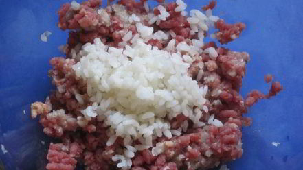 Рецепт мини-голубцов на шпажках