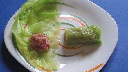 Рецепт мини-голубцов на шпажках