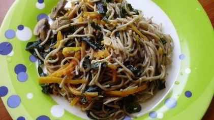 Рецепт Гречневой лапши с овощами