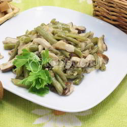 Рецепт Белых грибов со стручковой фасолью