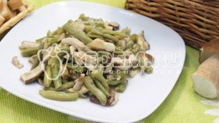 Рецепт белых грибов со стручковой фасолью