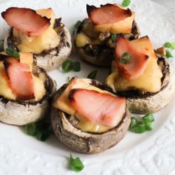 Рецепт Фаршированных шампиньонов с ветчиной