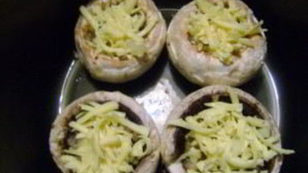 Рецепт фаршированных шампиньонов в мультиварке