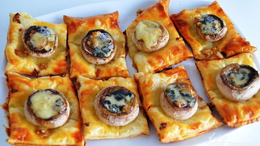 Рецепт грибов фаршированных на слоеном тесте