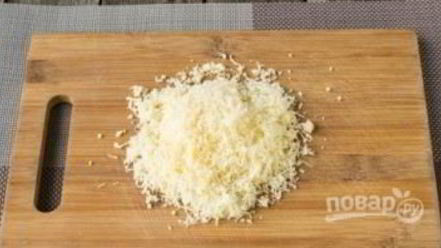 Рецепт грибов с колбасой в духовке