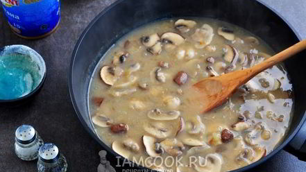 Рецепт грибов в сметанном соусе