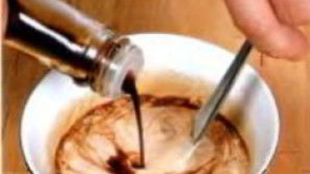 Рецепт грибов в сухарях, с рисовой лапшой и салатом фризе