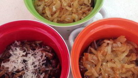 Рецепт опят, запеченных в сырном соусе