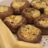 Рецепт Шампиньонов с сулугуни