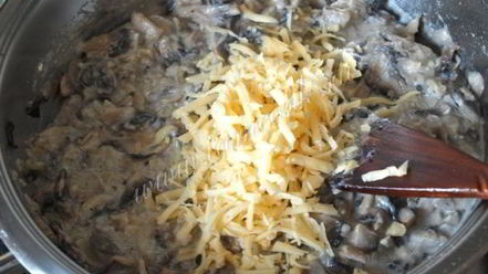 Рецепт шампиньонов в сливочном соусе