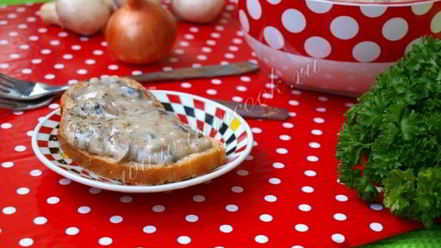 Рецепт шампиньонов в сливочном соусе