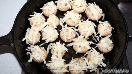 Рецепт шампиньонов, запеченных с сыром
