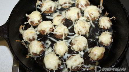 Рецепт шампиньонов, запеченных с сыром