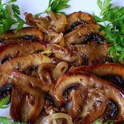 Рецепт Шампиньонов жареных с луком