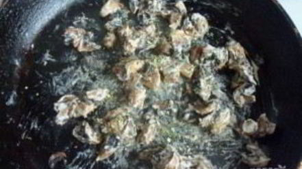 Рецепт шампиньонов жареных со сметаной