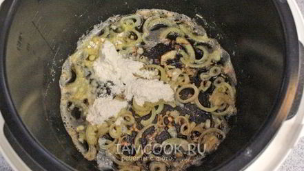 Рецепт тушеных грибов в мультиварке