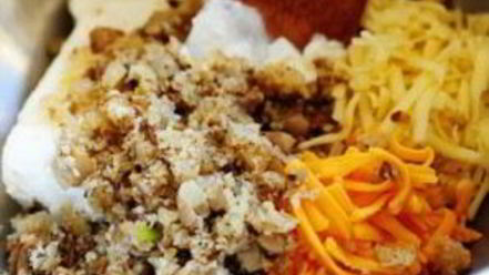 Рецепт запеченных грибов, фаршированных сыром и шпинатом