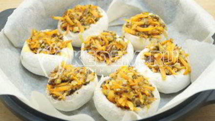 Рецепт запеченных шампиньонов с овощами