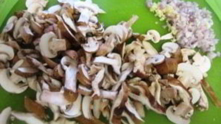 Рецепт жареных грибов с макаронами