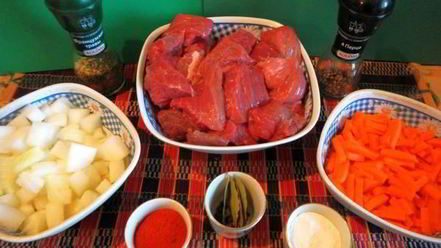 Рецепт гуляша без томатной пасты в мультиварке