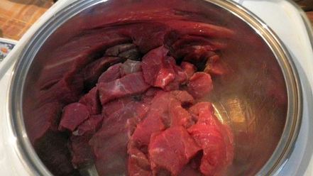 Рецепт гуляша без томатной пасты в мультиварке