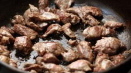 Рецепт гуляша из говядины с черносливом