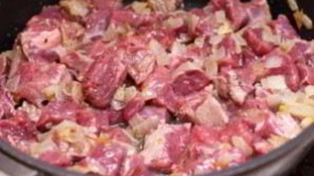 Рецепт гуляша из говядины с картошкой