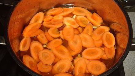 Рецепт гуляша из красной фасоли и курицы