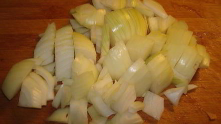 Рецепт гуляша из красной фасоли и курицы