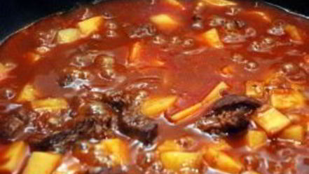 Рецепт гуляша из мраморной говядины