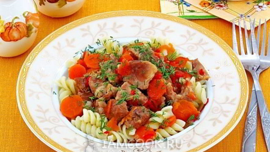 Рецепт гуляша из свинины по-мадьярски в мультиварке