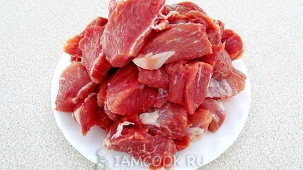 Рецепт гуляша из свинины по-мадьярски в мультиварке