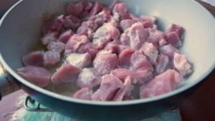 Рецепт гуляша из свиного окорока