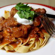 Рецепт Гуляша с макаронами