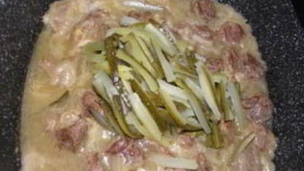 Рецепт гуляша со сливками