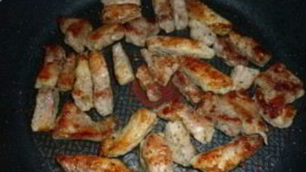 Рецепт гуляша в сливочном соусе