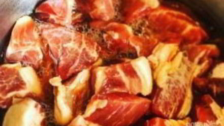 Рецепт свиного гуляша в кисло-сладком соусе