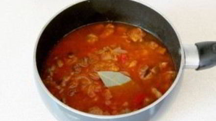 Рецепт вкусного гуляша из свинины